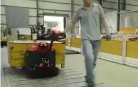 冠航電動搬運(yùn)車為物流企業(yè)增速