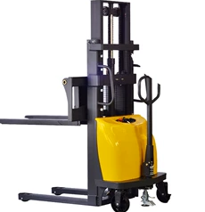 冠航機(jī)械半電動(dòng)堆高車(chē)產(chǎn)品性能及特點(diǎn)